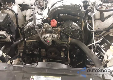 2013 Jeep Grand Cherokee Laredo z USA, uszkodzony, nr VIN 1C4RJFAG6DC557163